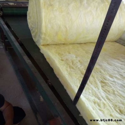 天長(zhǎng)市廠家直銷離心玻璃棉卷氈 鋼結(jié)構(gòu)屋頂隔熱保溫棉  養(yǎng)殖大棚專用保溫棉