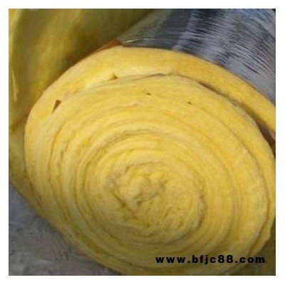 亳州市供應(yīng)保溫隔熱玻璃棉 優(yōu)質(zhì)玻璃棉卷氈 出口型超細玻璃棉 鋁箔離心玻璃棉卷氈價格 40厚吸音玻璃棉氈
