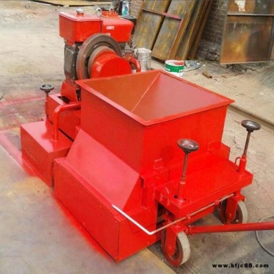 直銷包郵 滑模機(jī) 大容量料斗路沿石成型機(jī) 攔水帶成型機(jī)