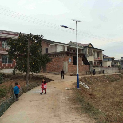 承啟 太陽能led燈產品 鋰電池路燈農村用 5米60w太陽能全套 廠家供應