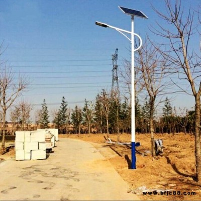 唐山農(nóng)村路燈廠家 新農(nóng)村路燈6米接電led燈一般價(jià)錢