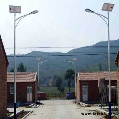 天津6米路燈廠家 新農村路燈6米接電led燈一般價錢