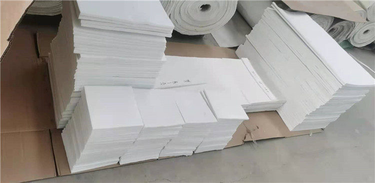 廈門新型納米微孔隔熱氈 硅氣凝膠保溫氈 價格