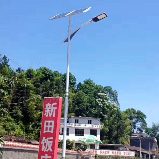 廊坊6米太陽能路燈50w 10米路燈桿廣場led燈	經銷商進貨