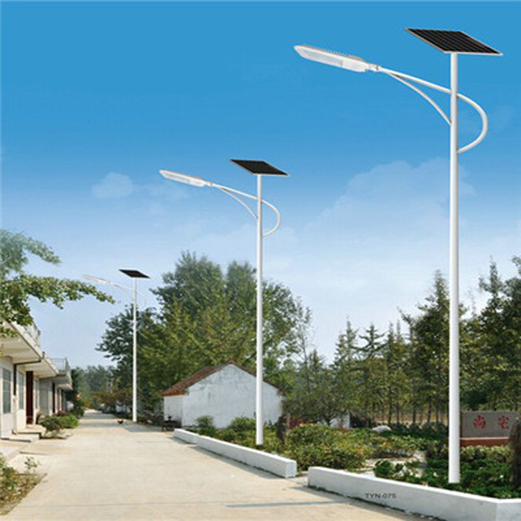 秦皇島路燈桿廠家 10米路燈桿廣場led燈	 農(nóng)村扶貧路燈
