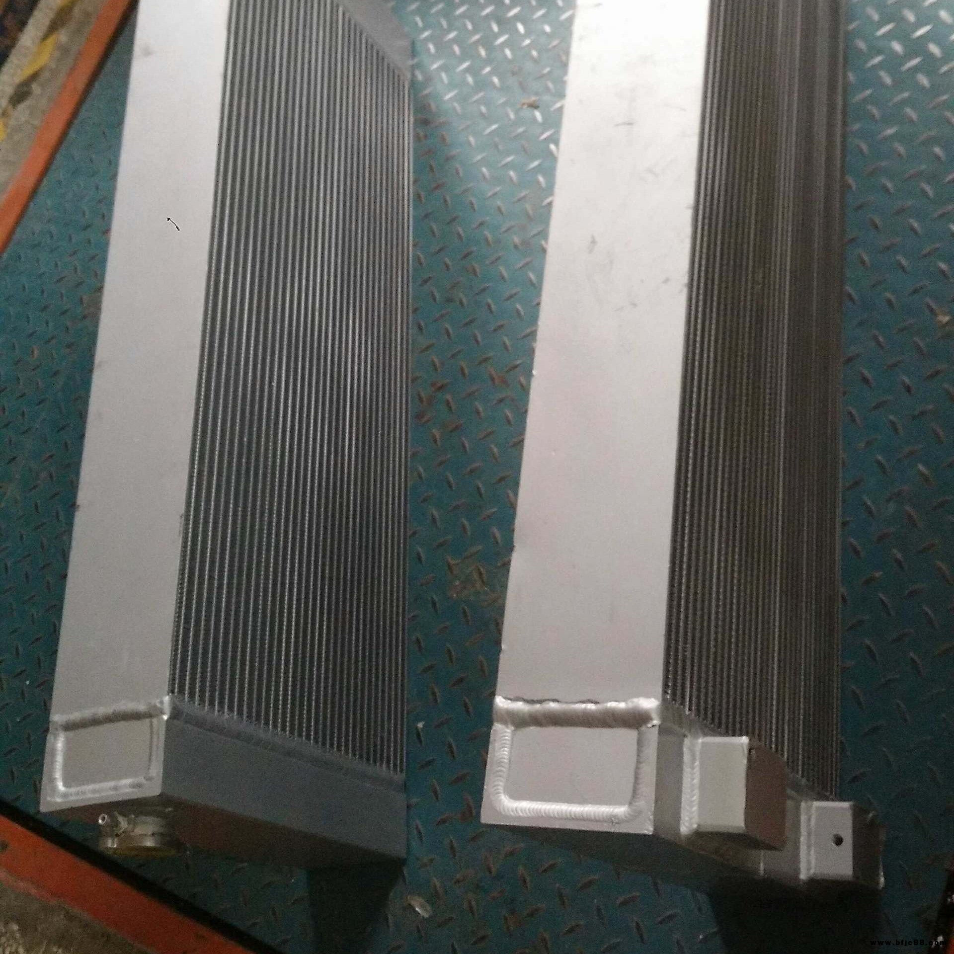 板式換熱器玉柴機械散換熱器液壓油換熱器玉柴60-8