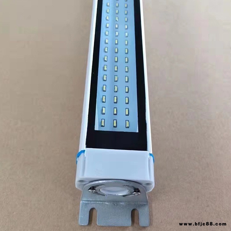 興億廠家供應  型號齊全  機床防水熒光工作燈  防水防爆工作燈  LED工作燈  強光工作燈廠家