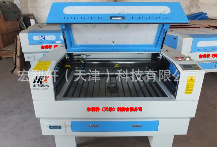 小型工藝品激光切割雕刻機4060激光雕刻機廣告切割機亞克力切割機示例圖4