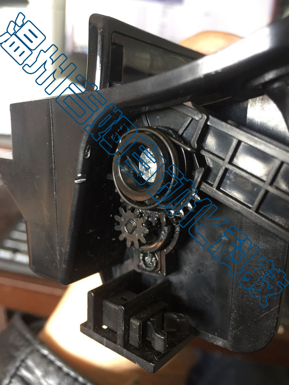 車載儲物盒阻尼齒輪 眼鏡盒阻尼齒輪 印刷機阻尼器 車載音響阻尼示例圖16