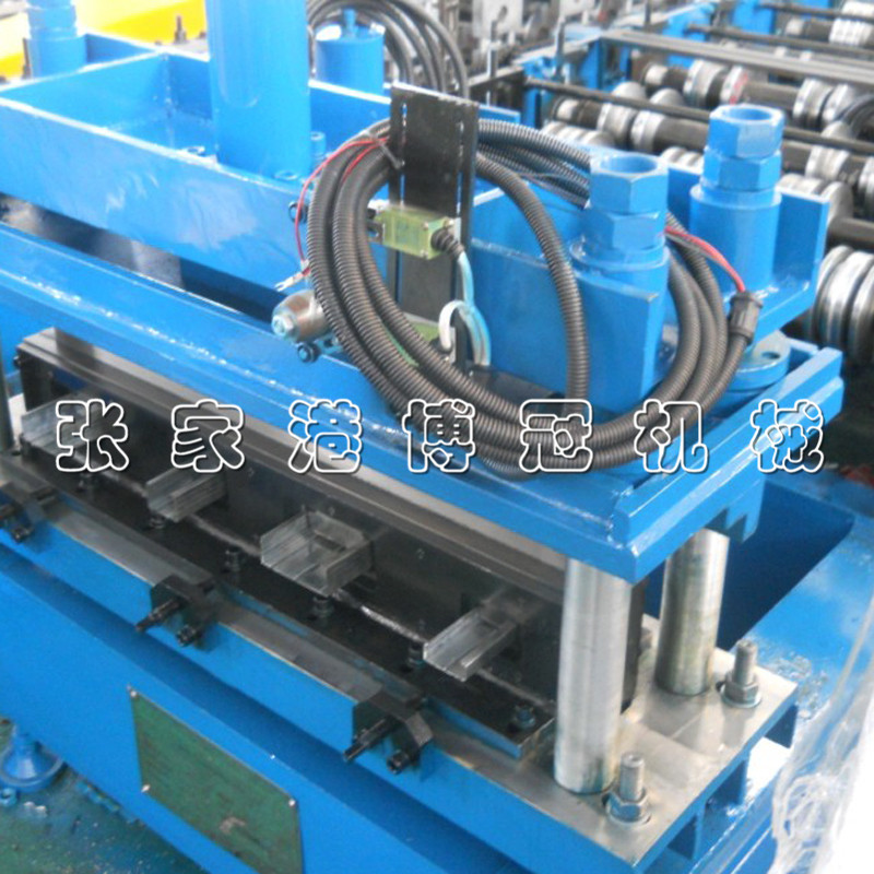 蘇州廠家 專業(yè)供應(yīng)輕鋼龍骨機(jī)械設(shè)備 龍骨機(jī)械 龍骨設(shè)備示例圖7