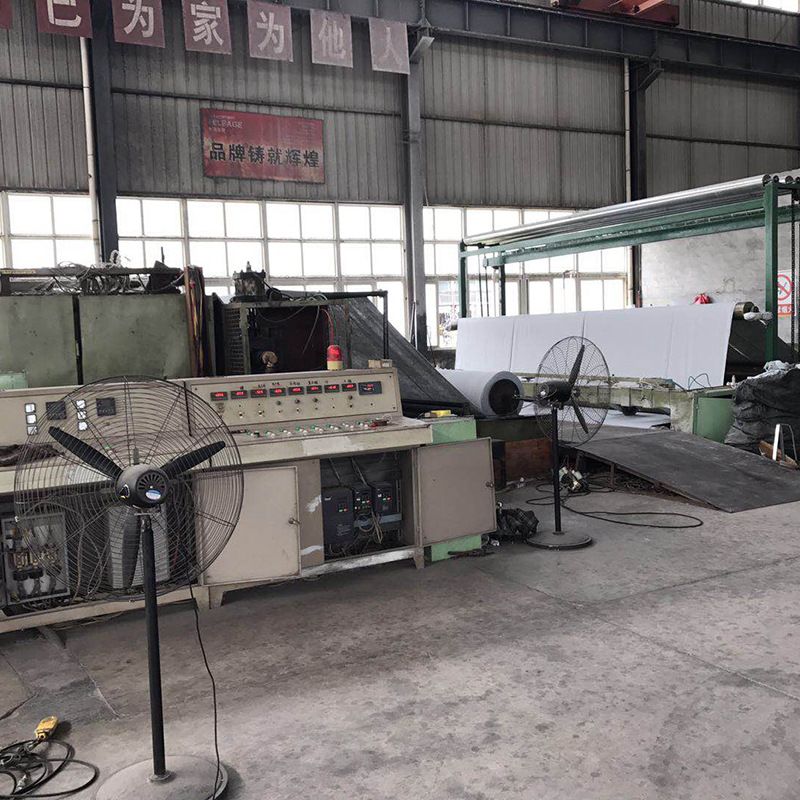 廠家直銷復合土工膜  規格多樣公路養護施工用復合土工膜 價格優示例圖9