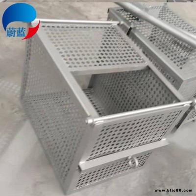 蔚藍(lán) 電動(dòng)提籃格柵機(jī) 導(dǎo)軌式提籃格柵 不銹鋼泵站提籃格柵 TLGS1009格柵機(jī)