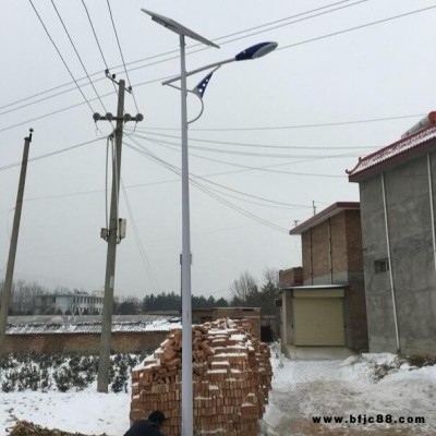 昌平led太陽能路燈廠家 北京昌平30瓦40瓦太陽能路燈價格  昌平新農村led路燈價格 英谷光電爆款
