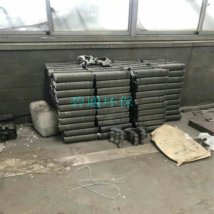 不銹鋼耙齒型格柵除污機(jī) 吉林不銹鋼污水處理格柵制造 -500機(jī)械格柵碧通批發(fā)