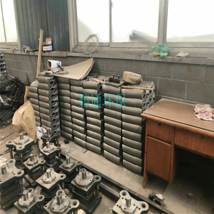 延慶縣 不銹鋼格柵 轉(zhuǎn)鼓式機(jī)械格柵 304機(jī)械格柵耙齒