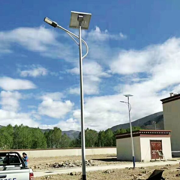 唐山6米桿60瓦太陽能路燈 農(nóng)村led路燈6米40瓦	 太陽能路燈
